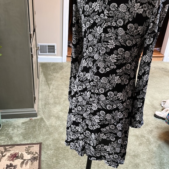 Dress or tunic - Picture 3 of 6